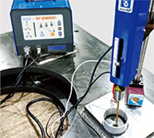 小型工作用機器